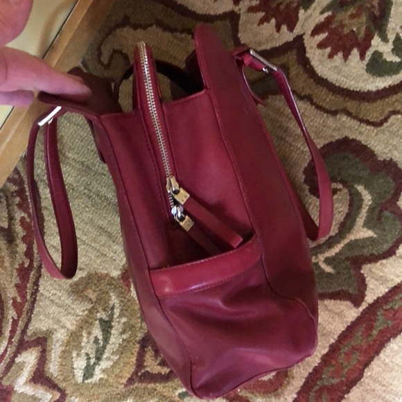 FRANKLIN COVEY Red Leather Briefcase Purse Executive Size Dual Strap TOTE Zipper - Picture 15 of 16